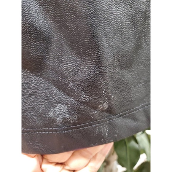 Iris Los Angeles Women's Black Faux Leather Skater Wrap Skirt Size Large - Picture 14 of 16